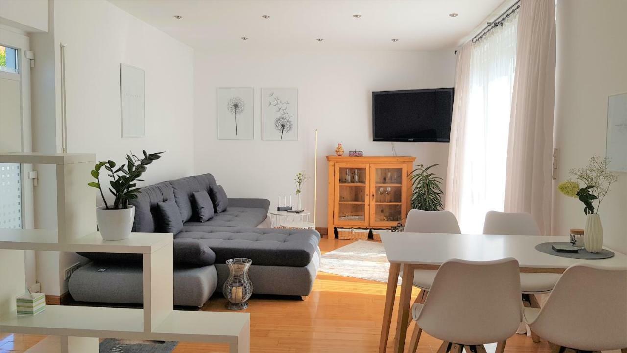 Apartment Am Paradies - 10 Minuten Fussweg Zur Innenstadt 림부르크안더란 외부 사진